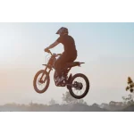 moto électrique tout-terrain